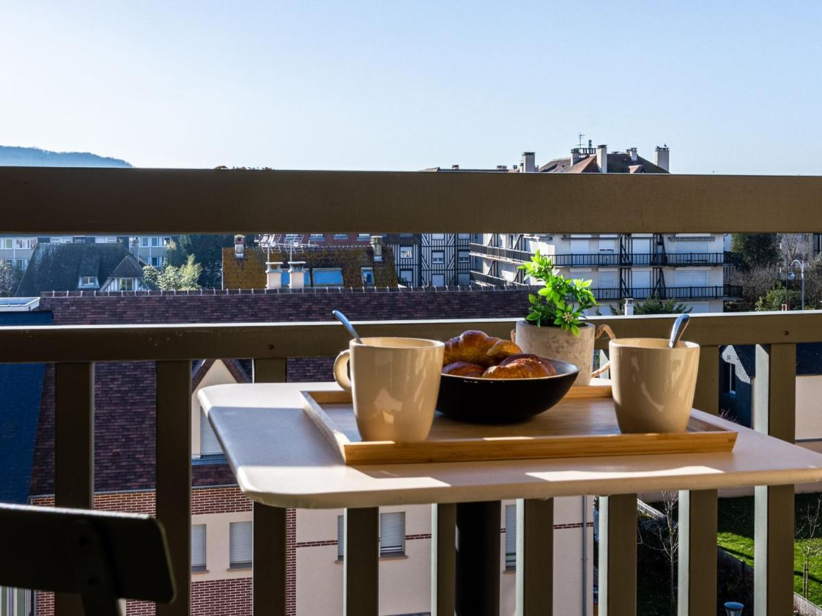 Apartment Les Arts-2 By Interhome Довил Екстериор снимка